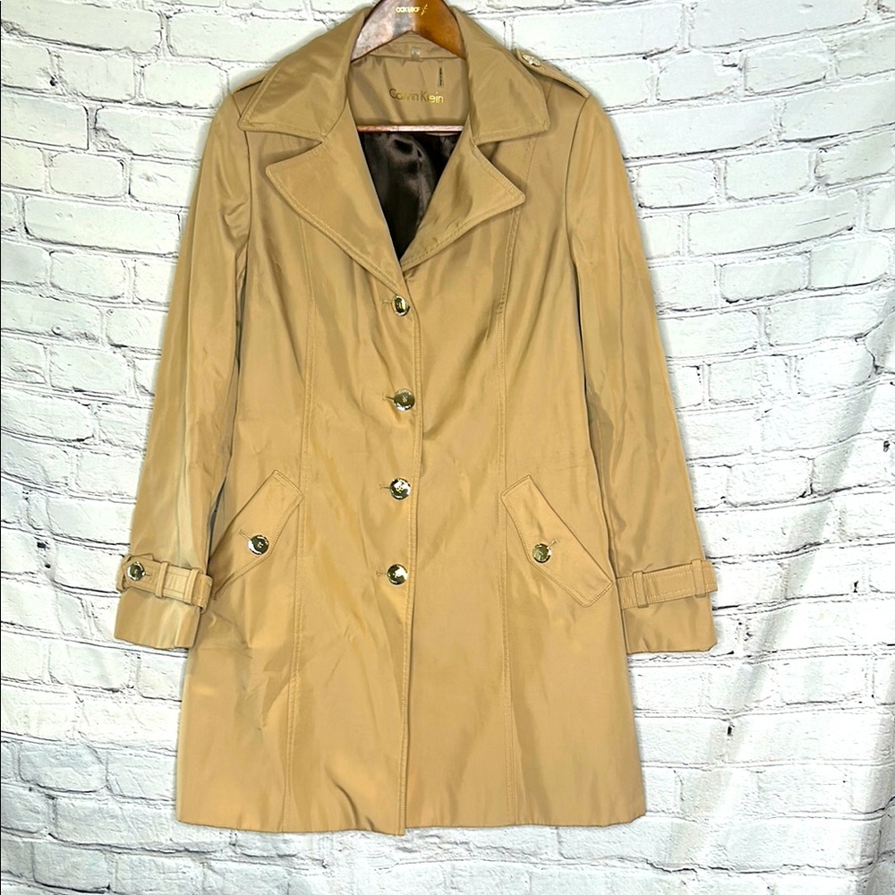 Calvin Klein Beige Collared Rain Trench Coat Size Medium Excellent Condition